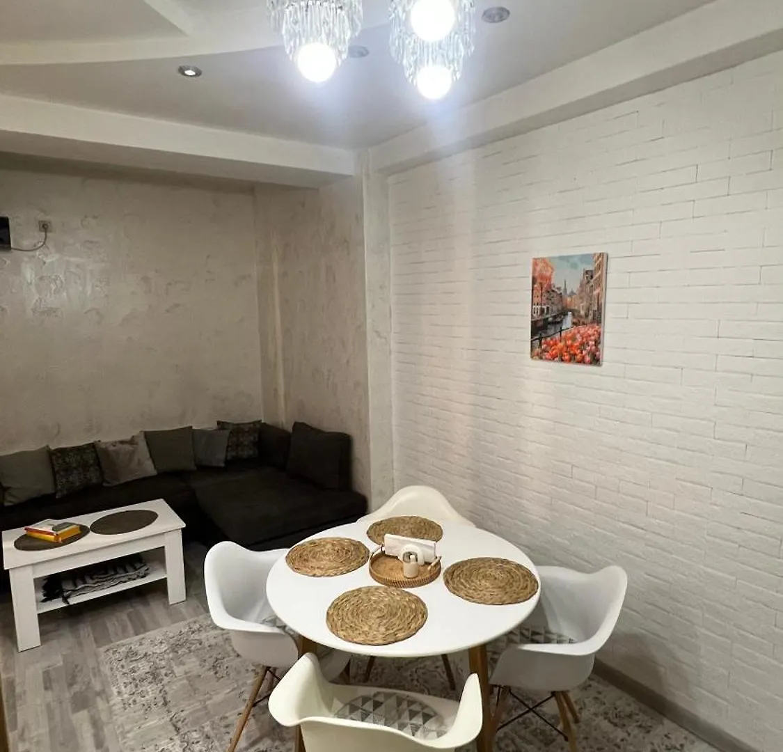 Art House Apartment Batumi