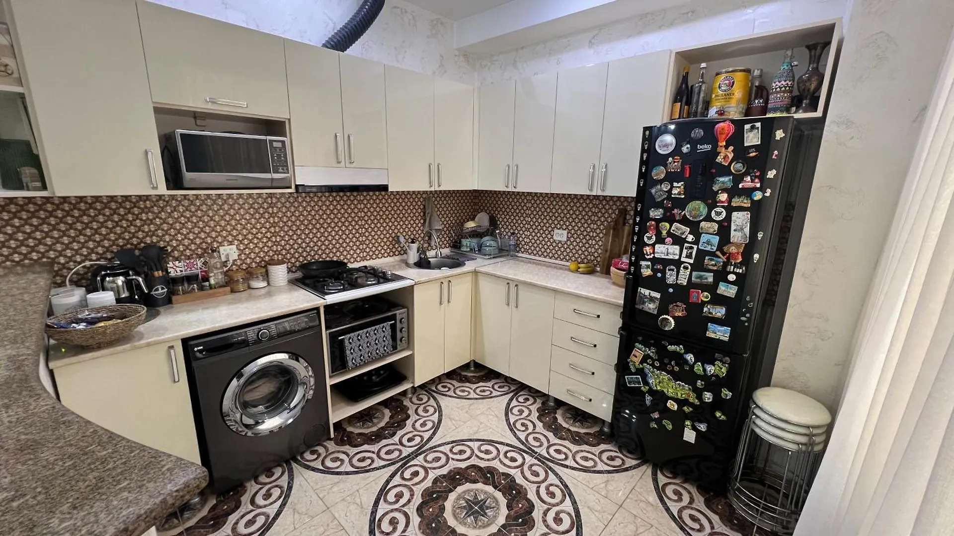 Art House Apartment Batumi Georgia